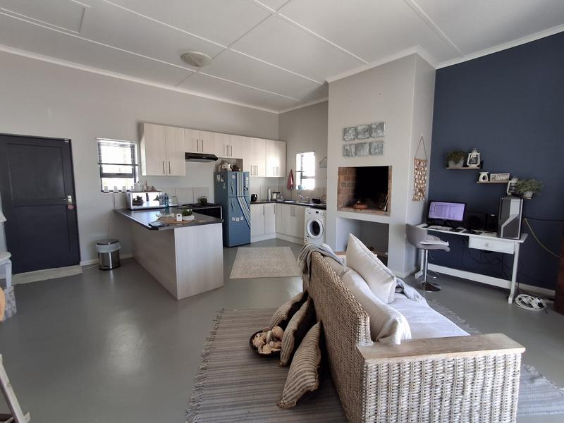 2 Bedroom Property for Sale in Britannia Bay Western Cape